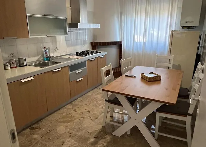 Semesterbostad Casa Athena